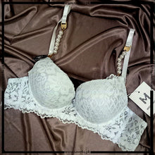 Load image into Gallery viewer, Peral Strips Full Lace Padded Push up Bra Set
