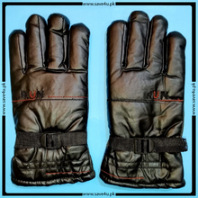 Load image into Gallery viewer, Faux Leather Men&#39;s Winter Fur Gloves
